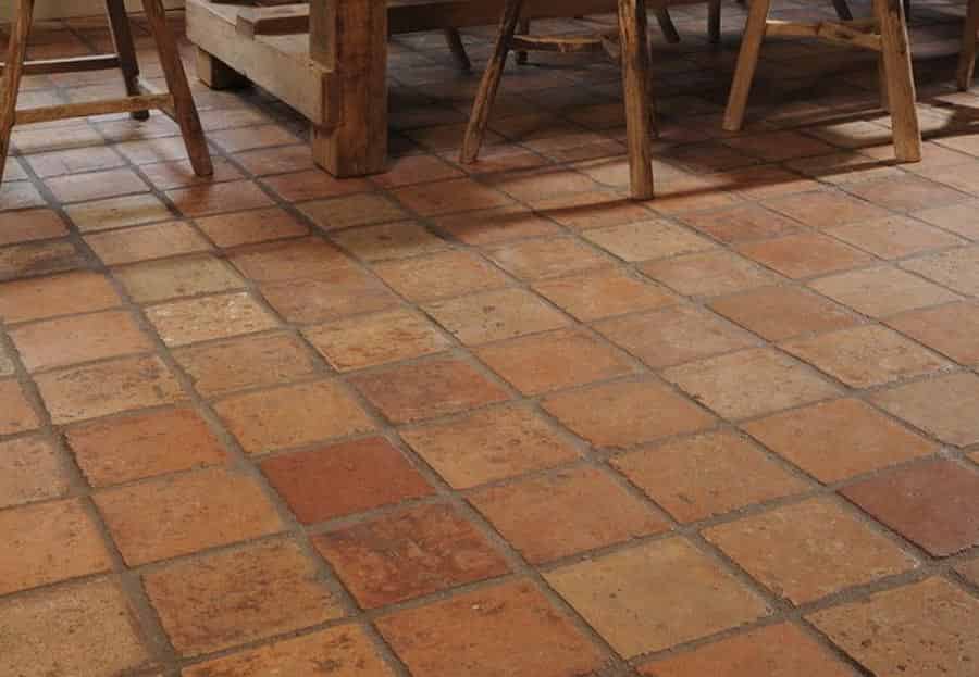 Ambachtelijke-terracotta-plavuis