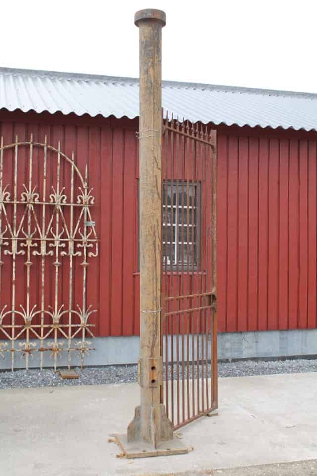 Antieke-Gietijzeren-pilaren