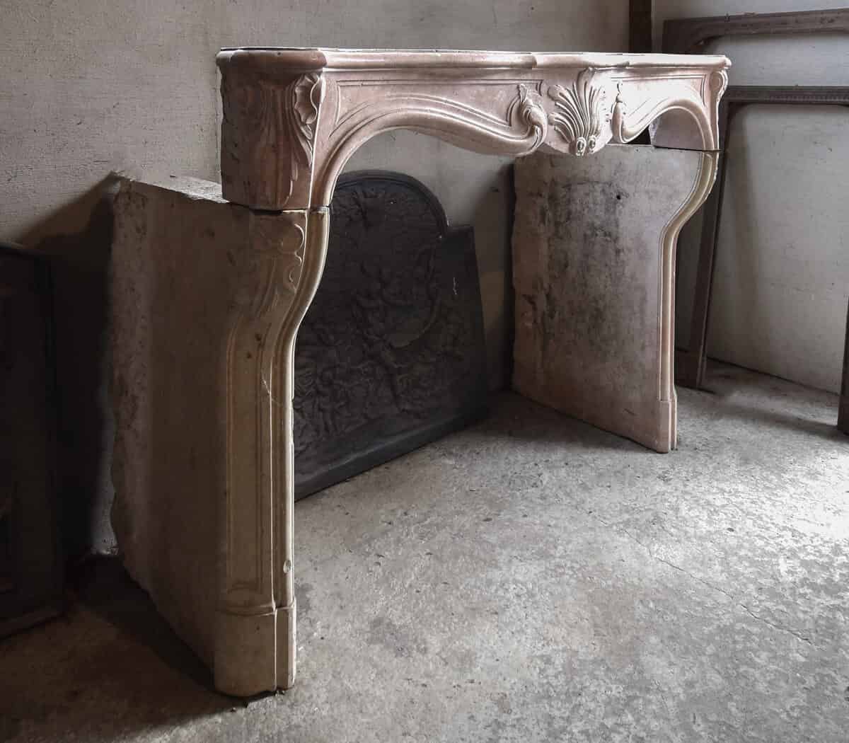 Antieke-Louis-XV-marmeren-schouw