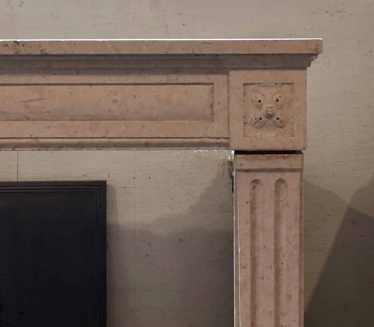 Antieke-marmerstenen-voorzetschouw