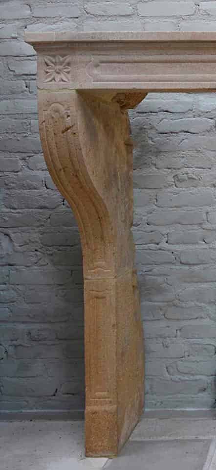 antieke-zandstenen-schouw