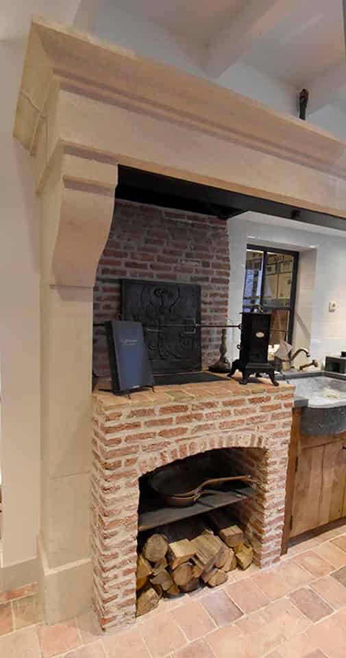 franse-zandstenen-keukenschouw