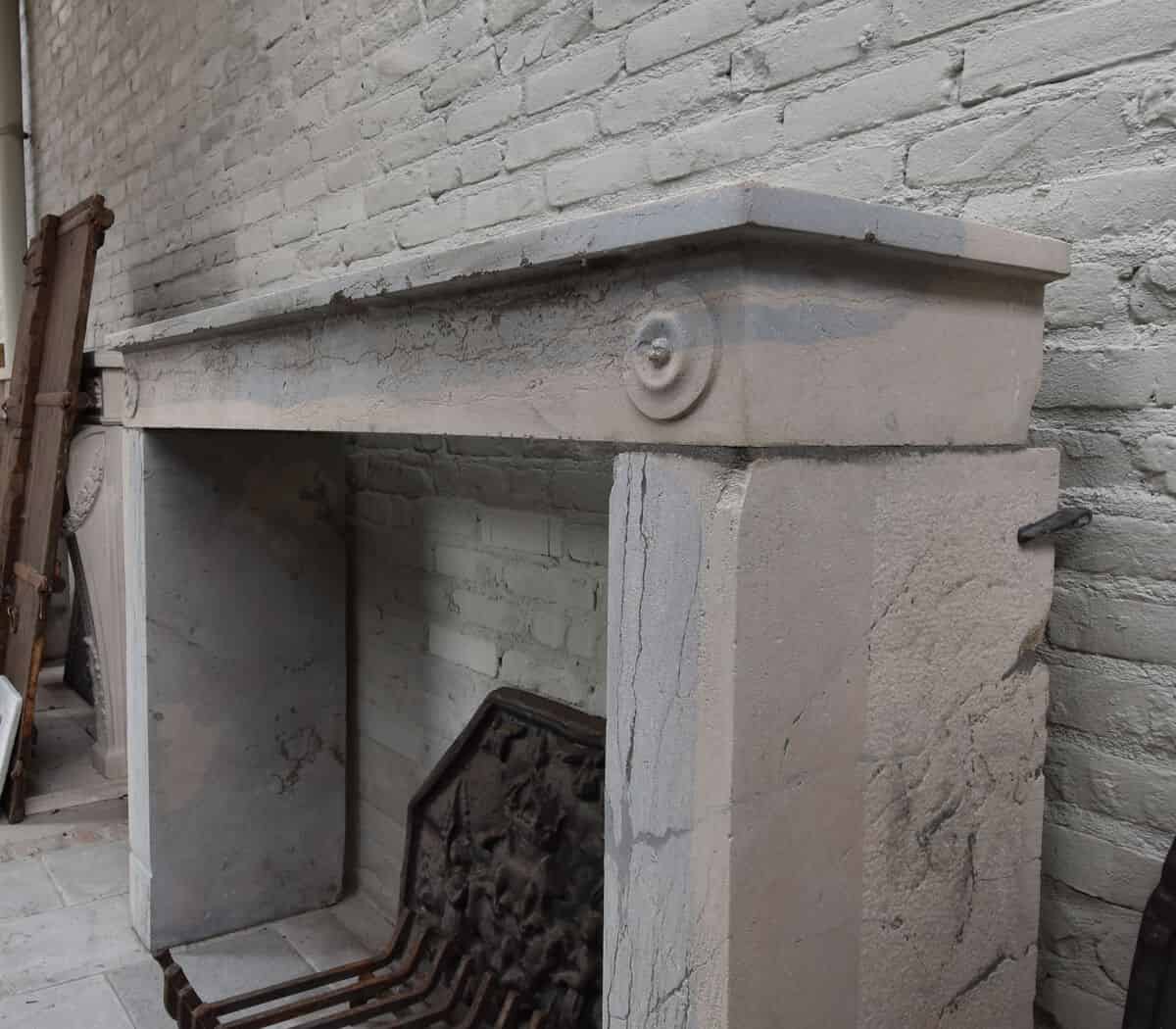 Marmerstenen-voorzetschouw