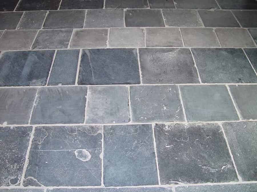 Orgineel-antiek-basicle-Noir-de-Mazy