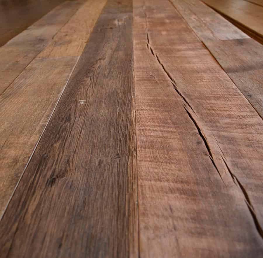 Oud-eiken-houten-vloer-geschuurd