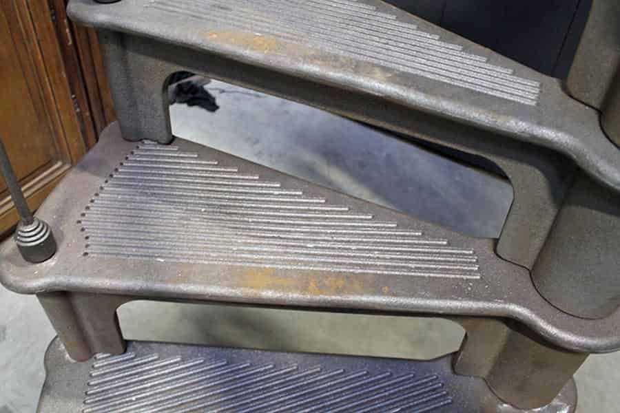 Rustieke-spiltrap-nostalgische-look