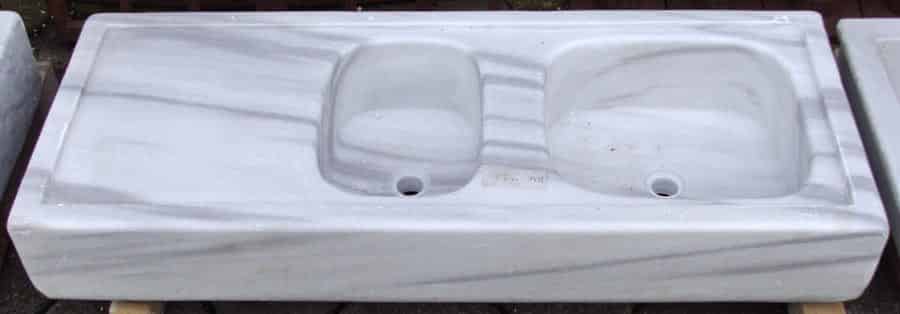 Wit-marmeren-dubbele-keukenbak