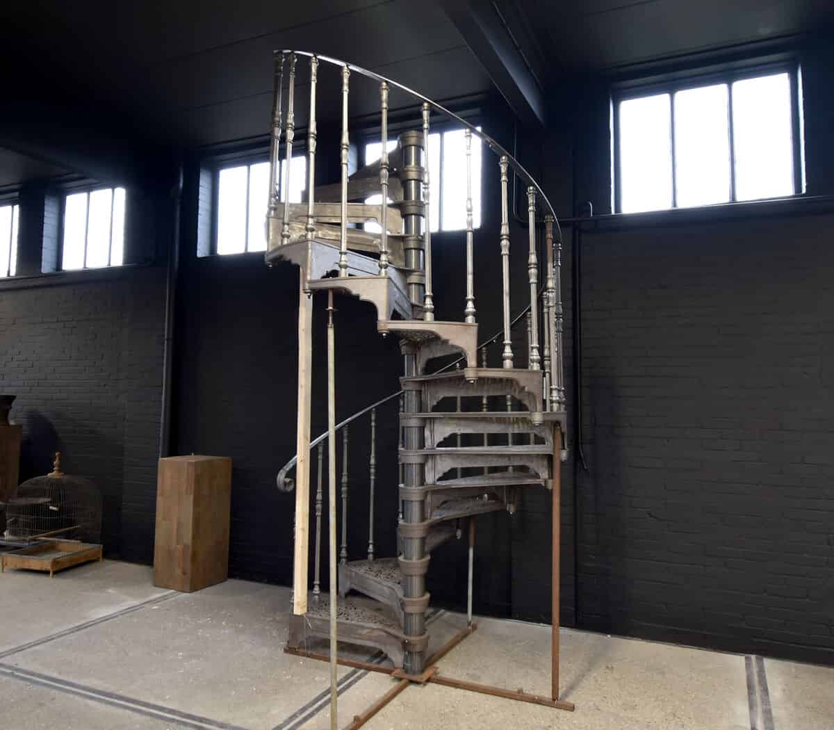 gietijzeren-spiltrap-mons