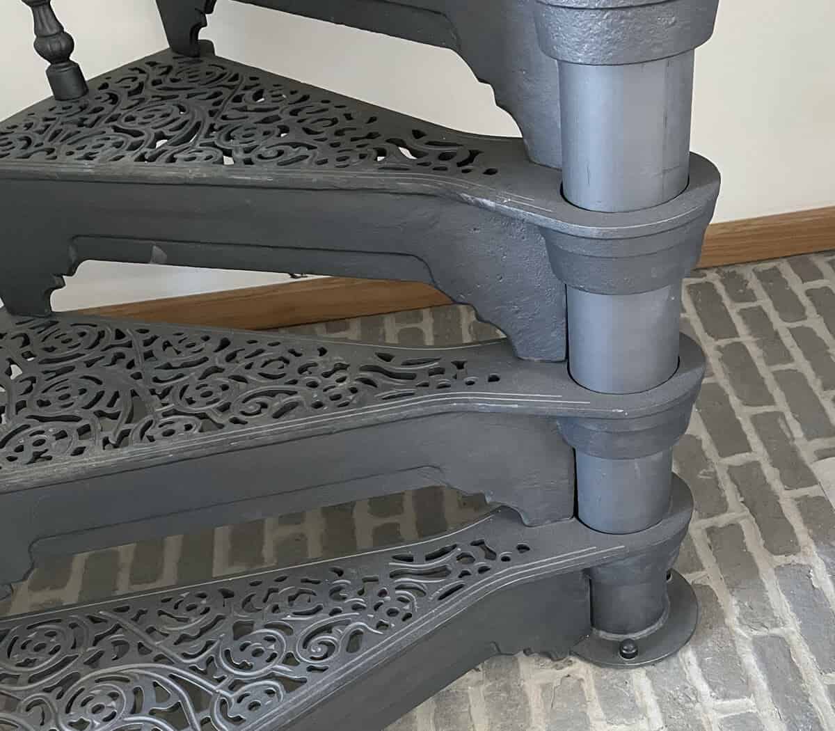 gietijzeren-spiltrap-mons