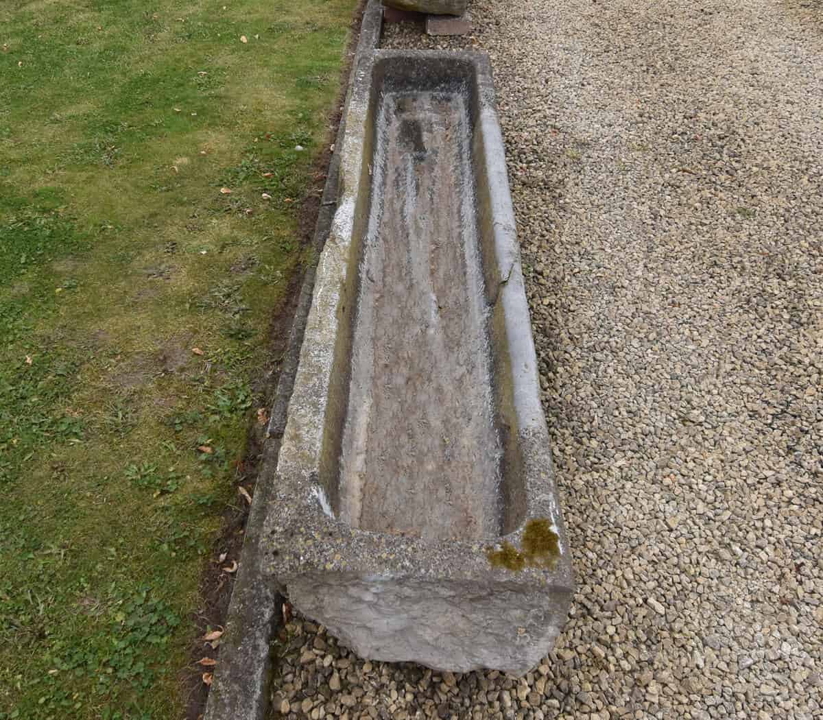 belgisch-hardstenen-trog