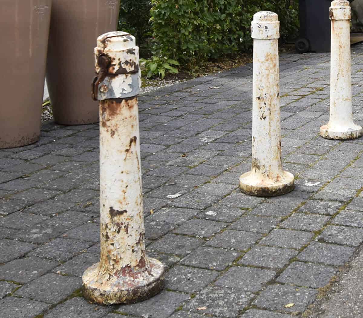 14-gietijzeren-paaltjes