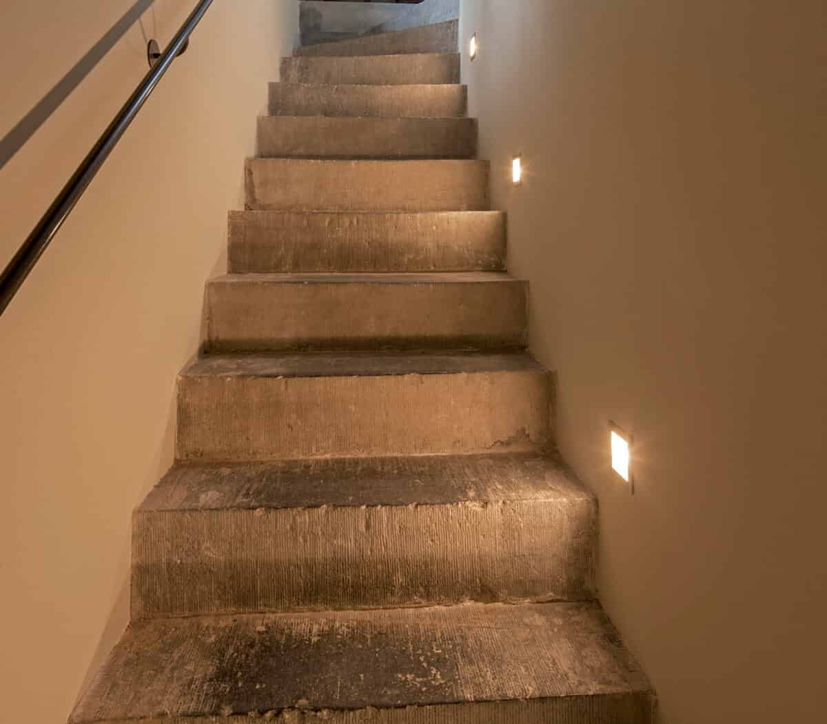 Belgisch-hardstenen-traptreden