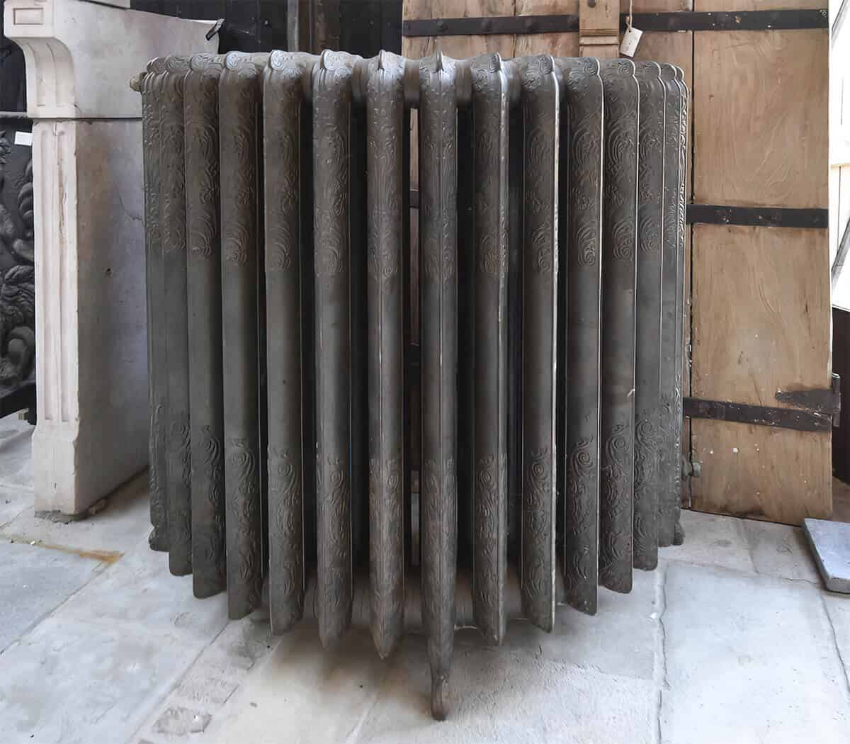 half-ronde-gietijzeren-radiator