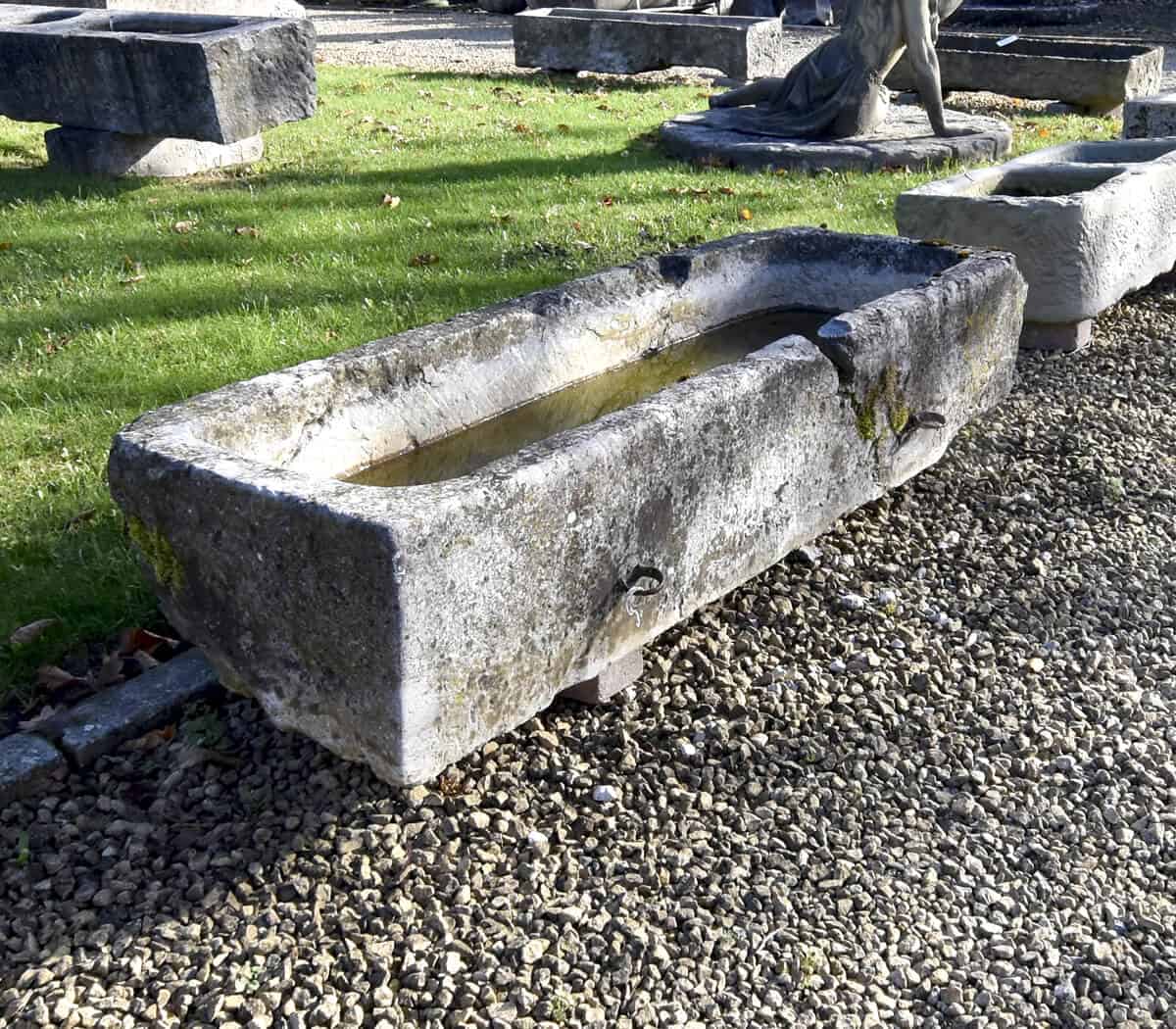 Belgisch-hardstenen-trog