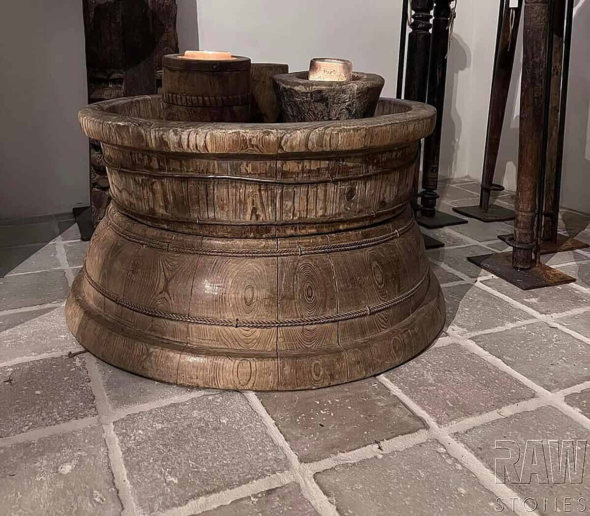 landelijke-vloer-met-raw-stones-alfa-estriken