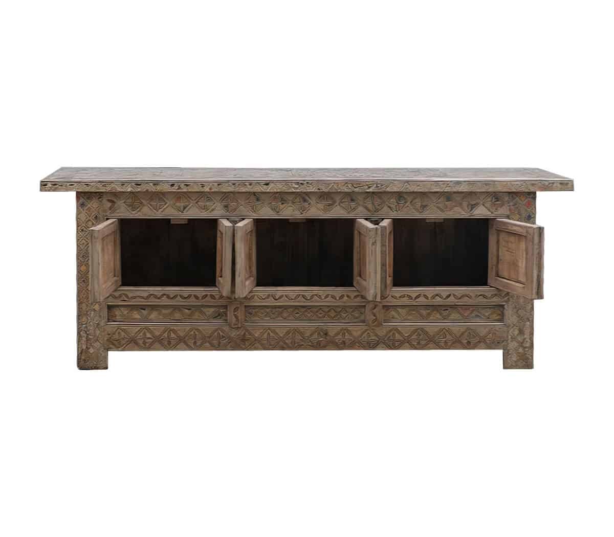 Dressoire-met-deuren-en-kleuren