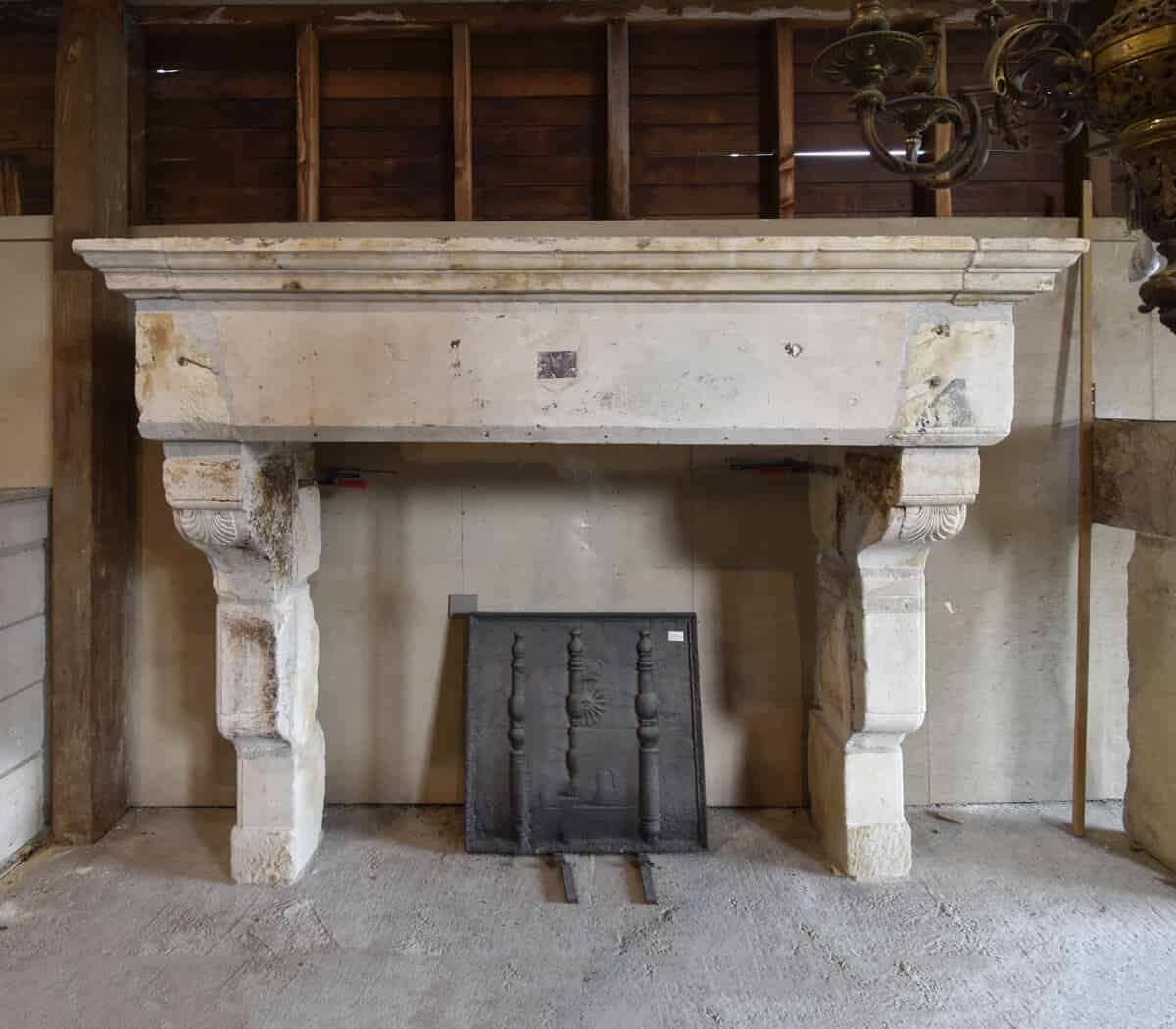 zandstenen-kasteelschouw