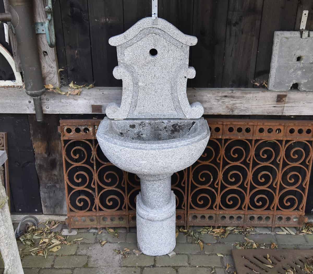 Granieten-muurfontein