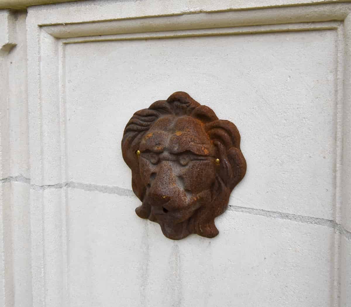 Zandstenen-wandfontein