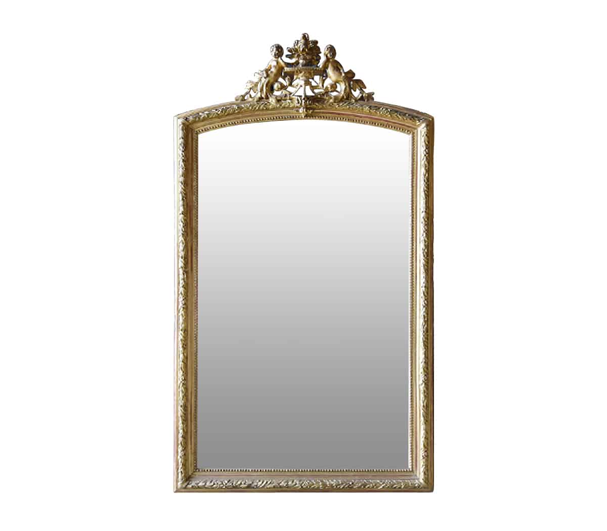 Antieke-spiegel-met-engeltjes