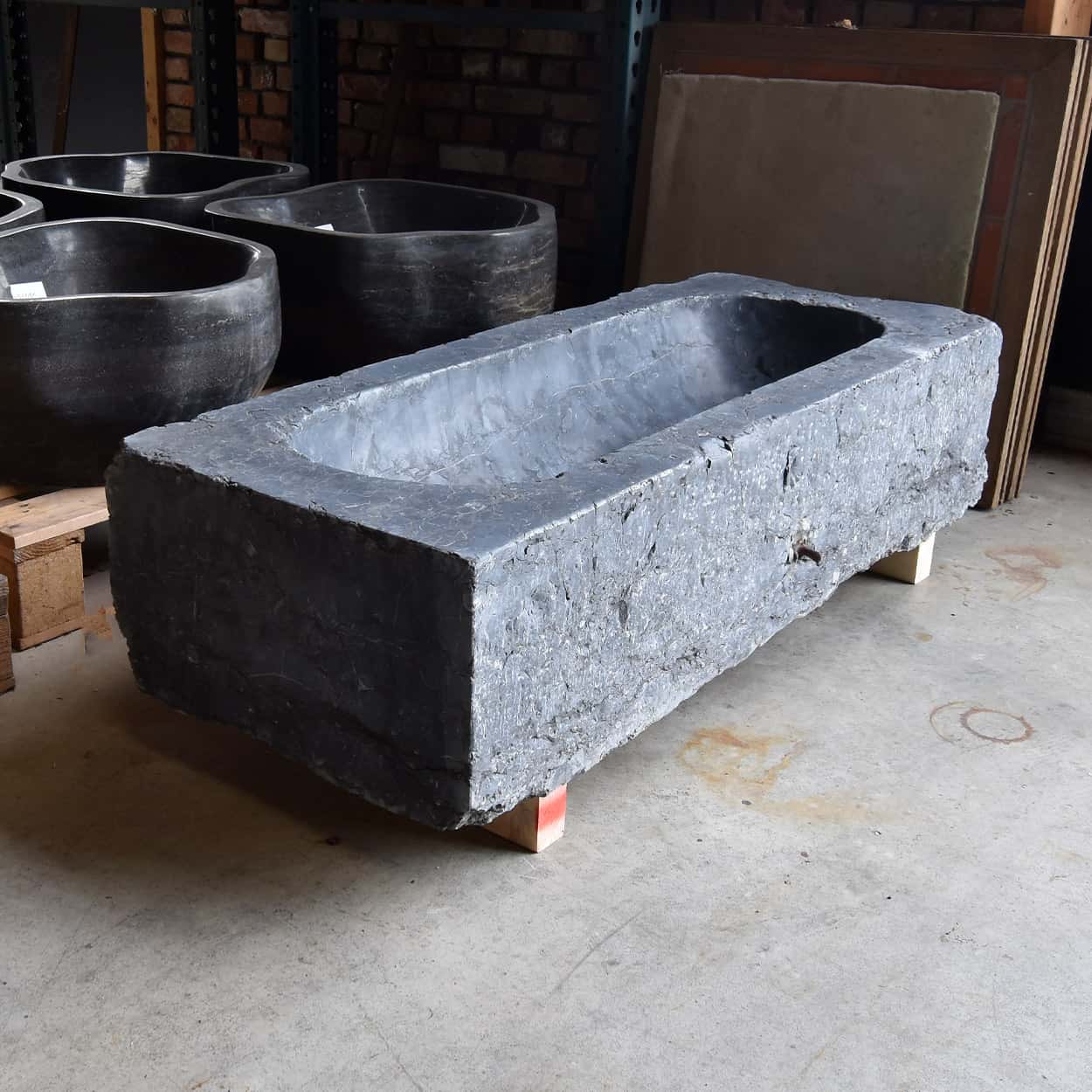 Hardstenen-trog-bak