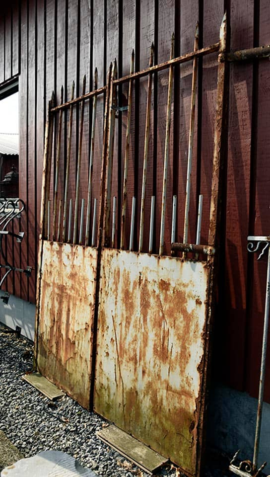 Antieke-dubbele-poort-