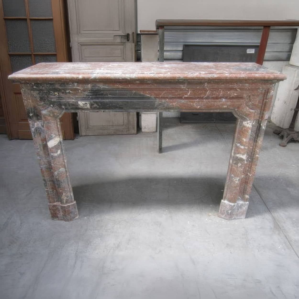 Antieke-voorzetschouw