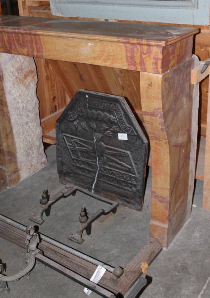 Antieke-voorzetschouw-marmersteen