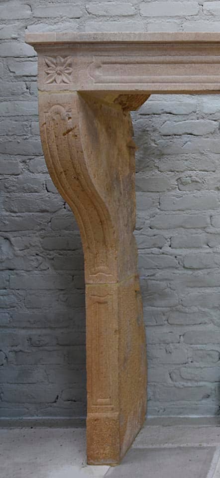 antieke-zandstenen-schouw