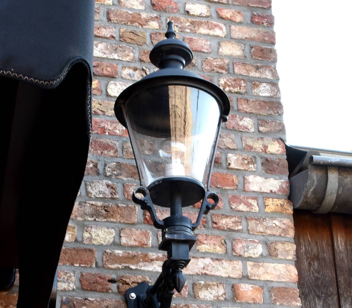 staande-gevel-lamp