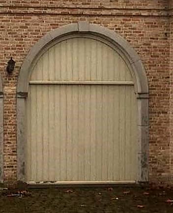 rechtse-ronde-dubbele-deur