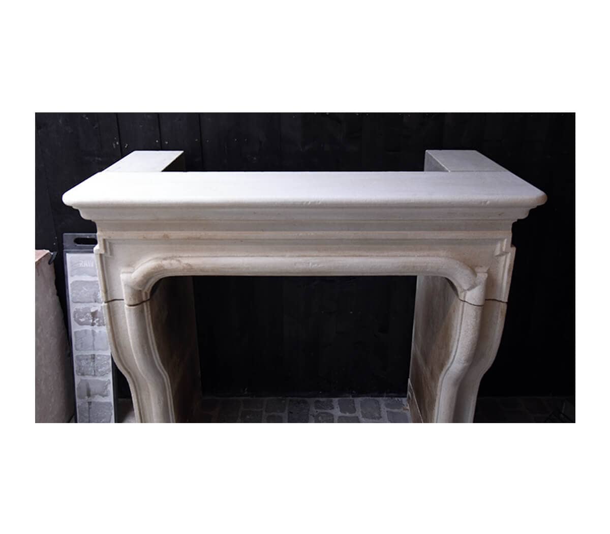 handgekapte-zandstenen-ombouwschouw