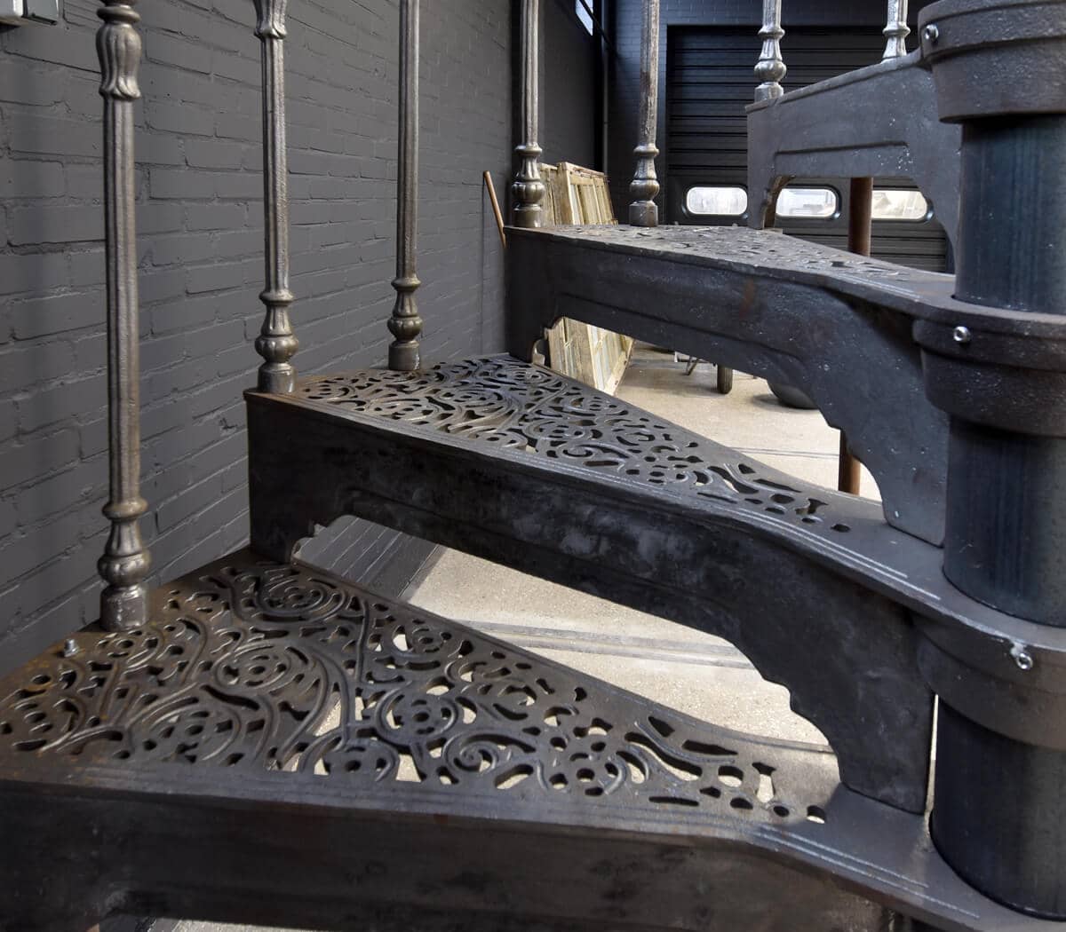 gietijzeren-spiltrap-mons