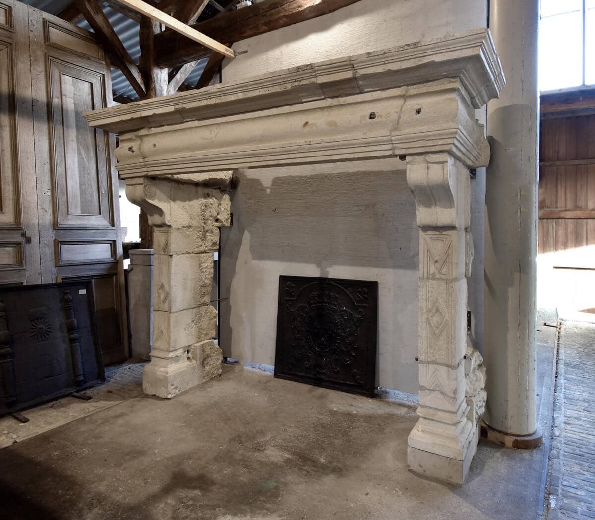 franse-zandstenen-kasteelschouw