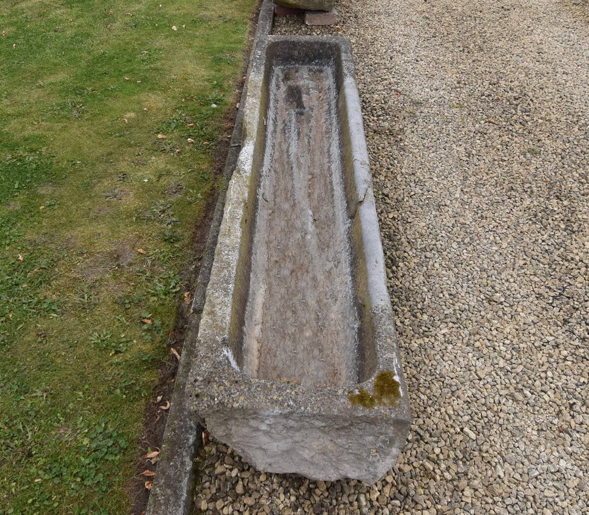 belgisch-hardstenen-trog