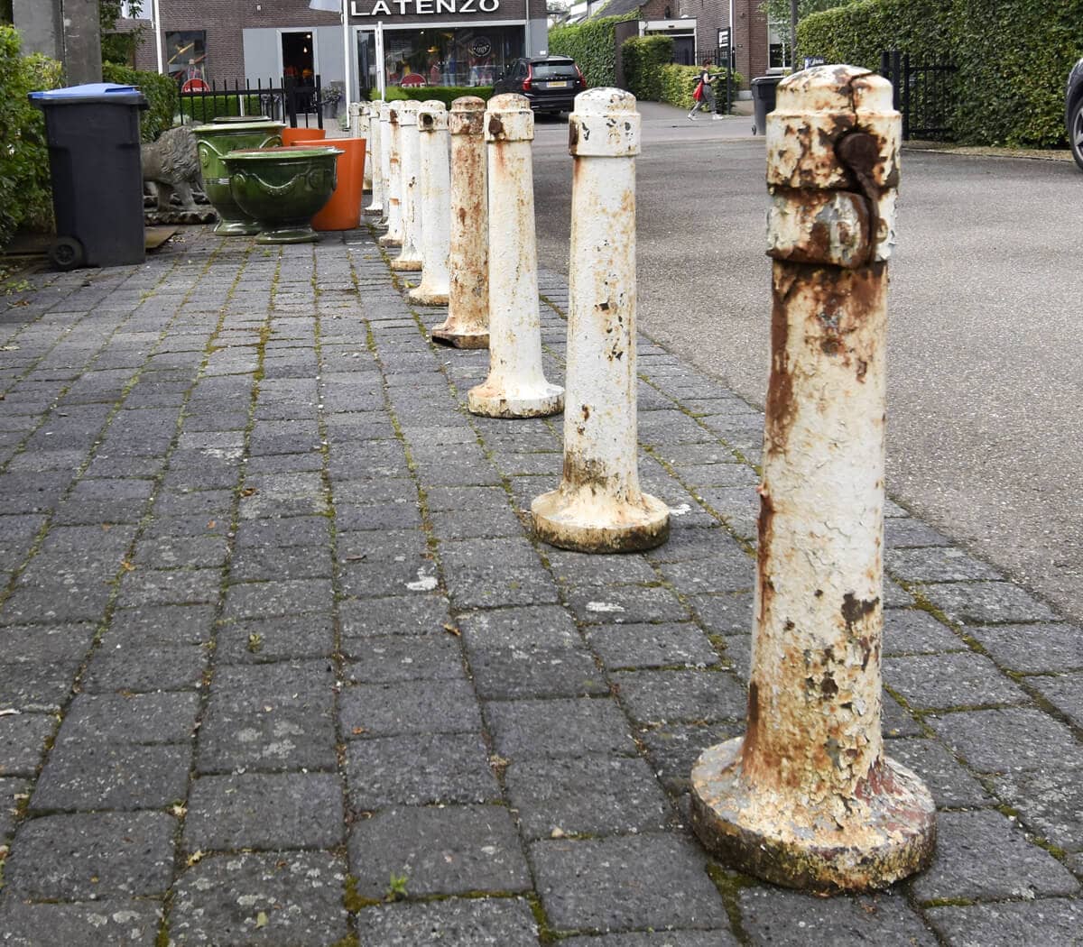 14-gietijzeren-paaltjes