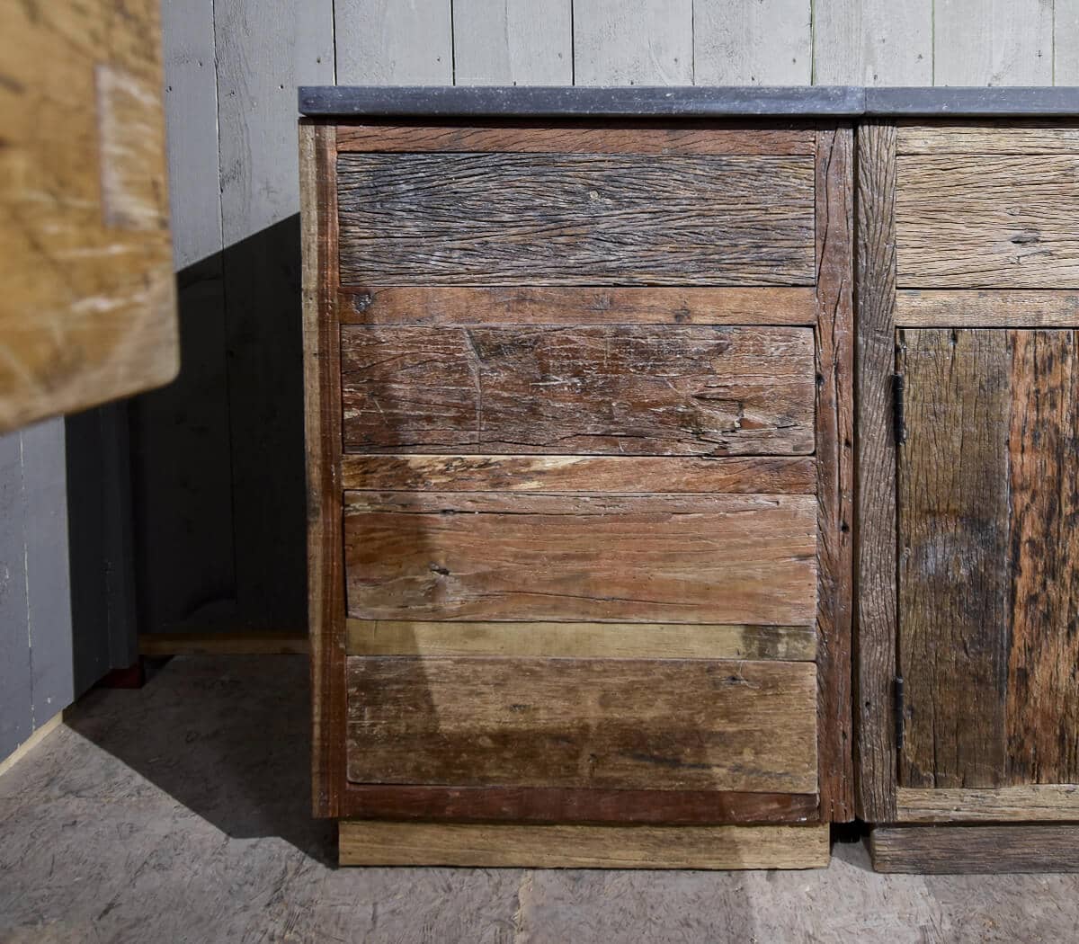 Keuken met hardstenen blad