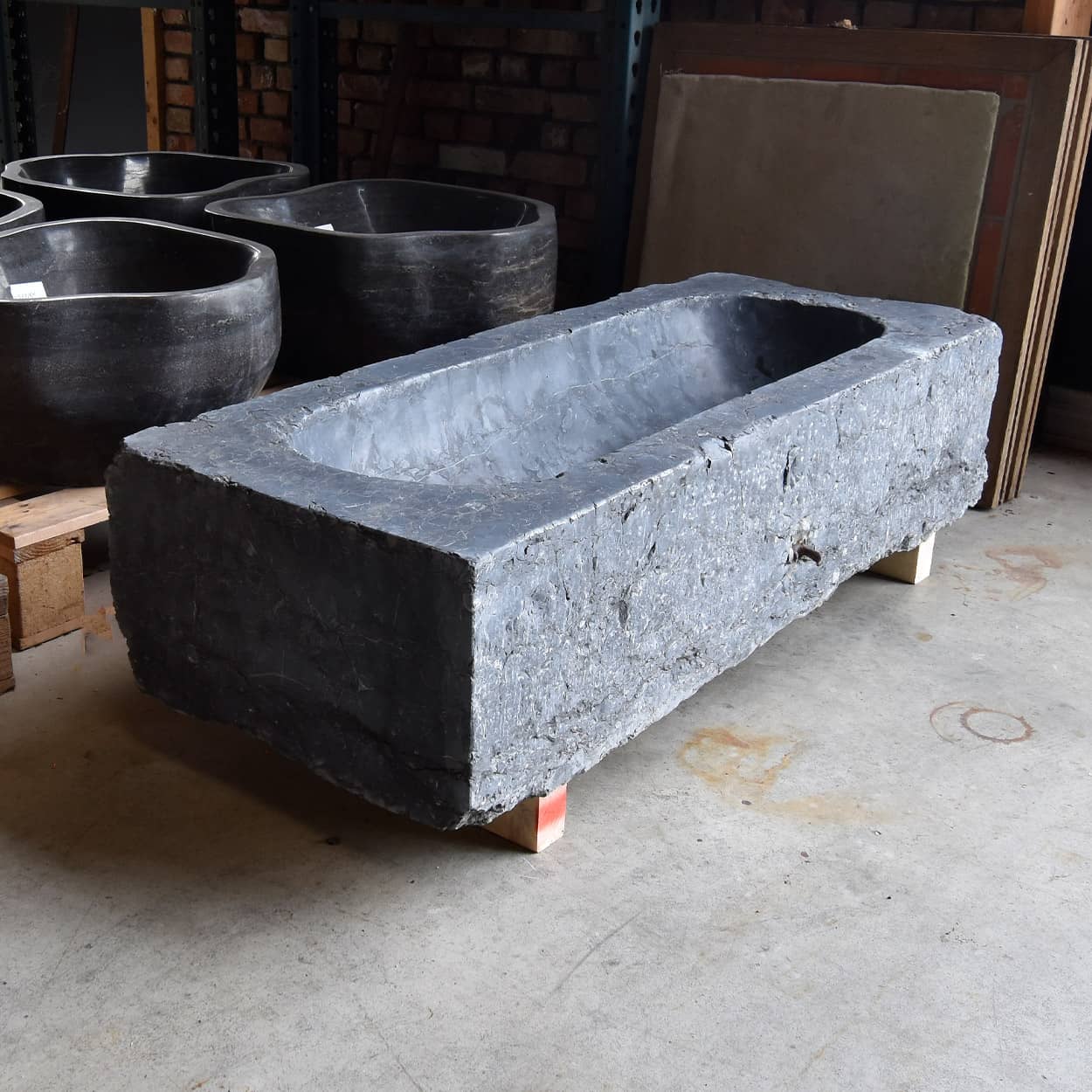Hardstenen-trog-bak