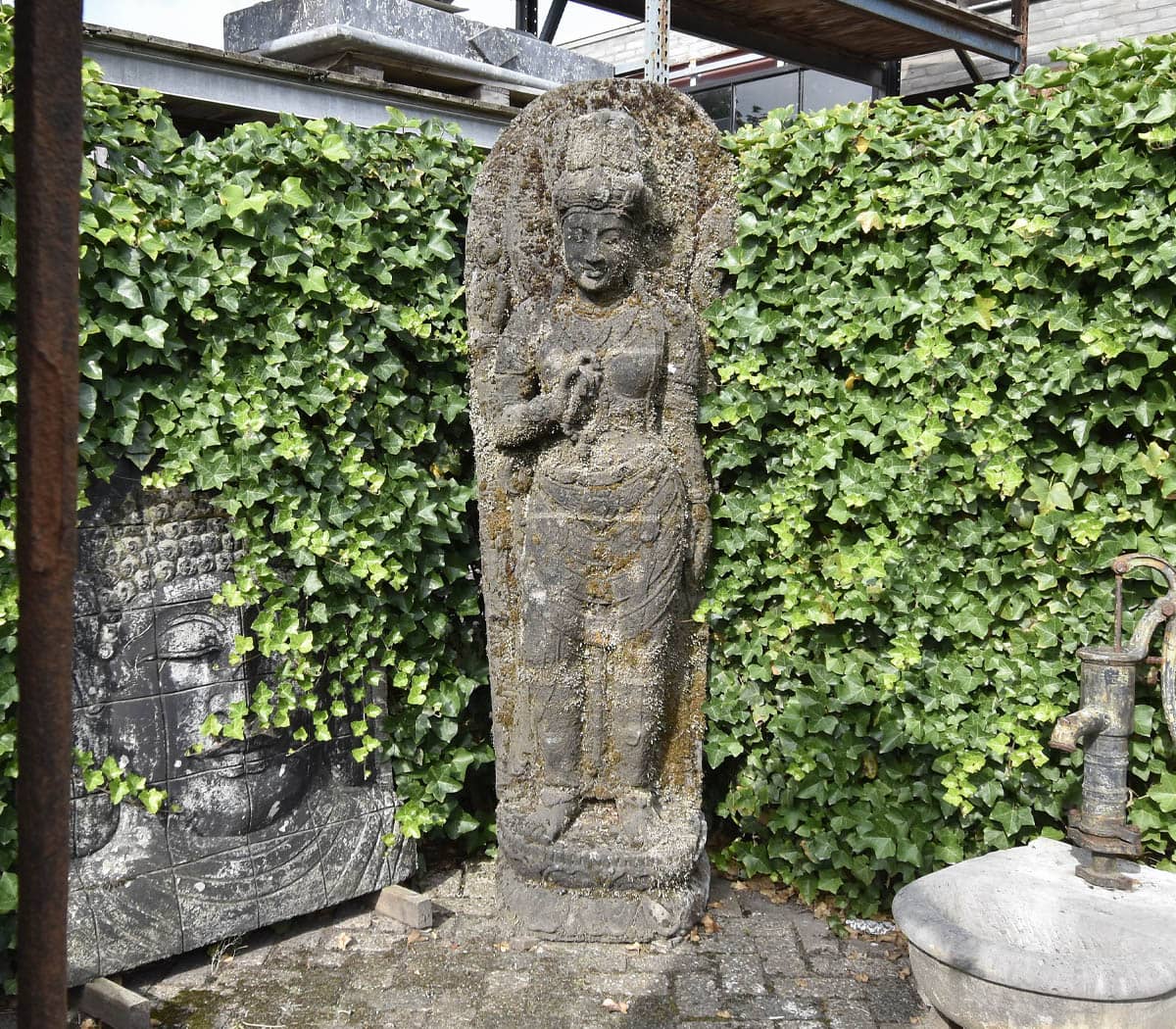 Stenen-Boehhda-beeld