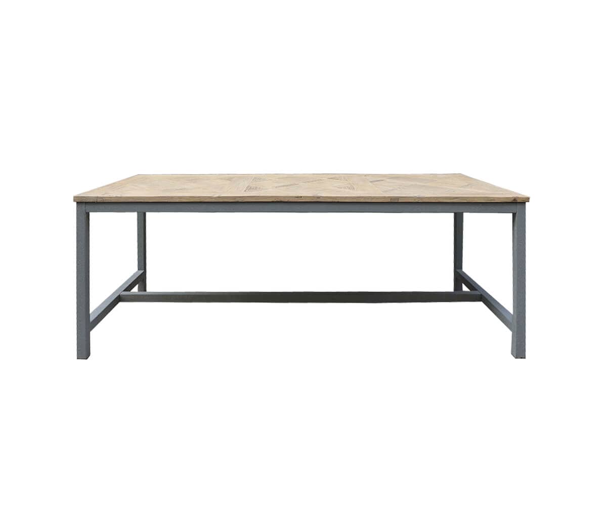 Eetafel-met-ijzeren-onderstel