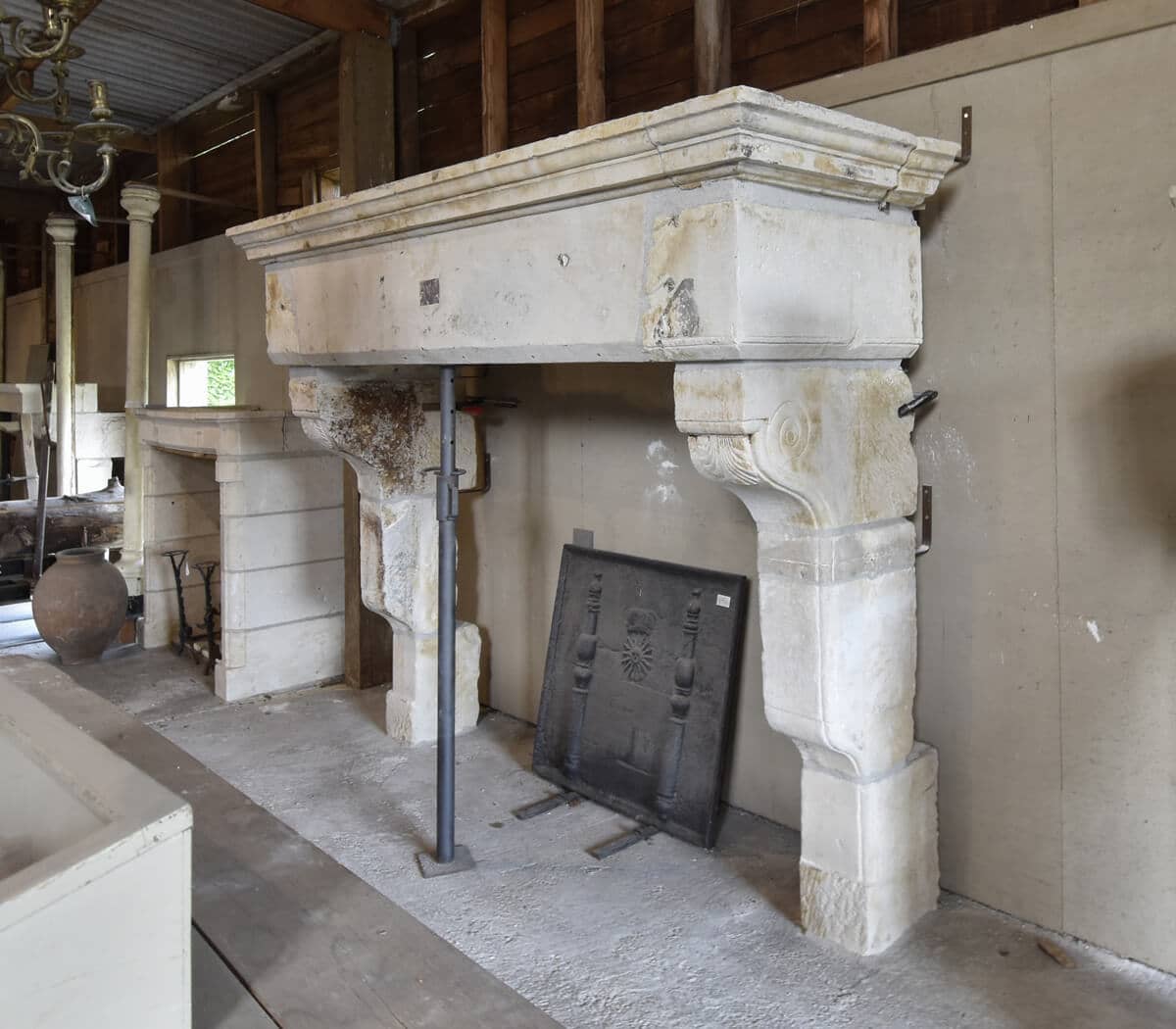 zandstenen-kasteelschouw