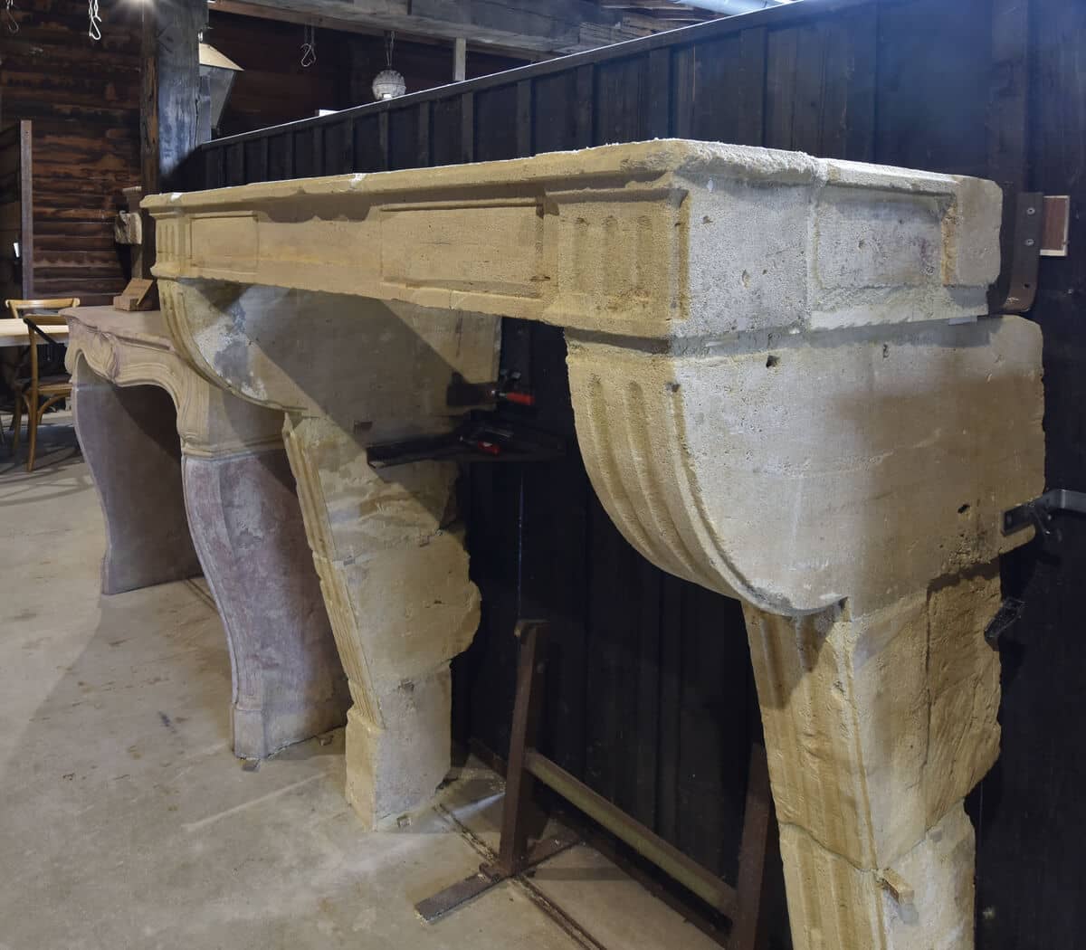 Zandstenen-ombouwschouw