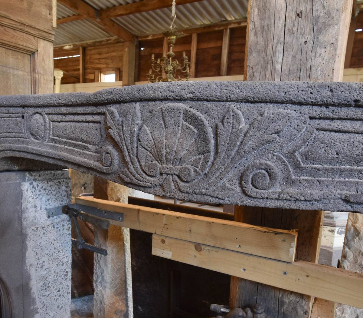 Lavastenen-voorzetschouw