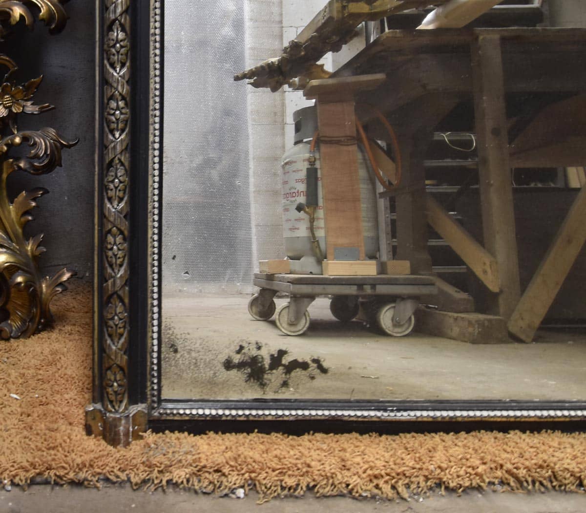 Antieke-Kuifspiegel-Met-draken