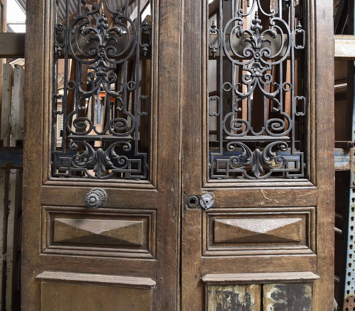 Dubbele-eiken-voordeur-met-deurrooster