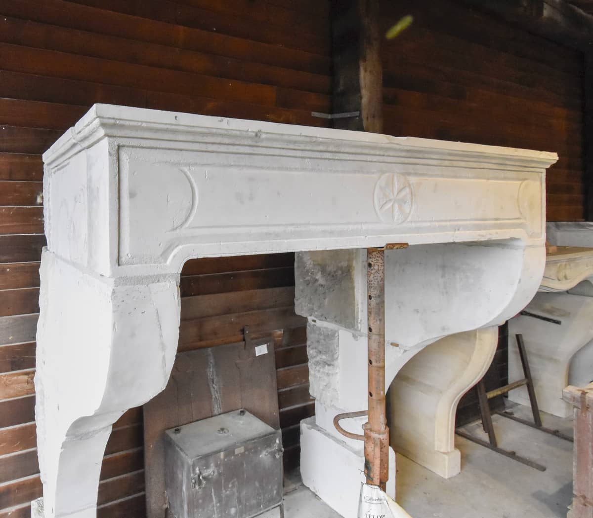 Zandstenen-ombouwschouw