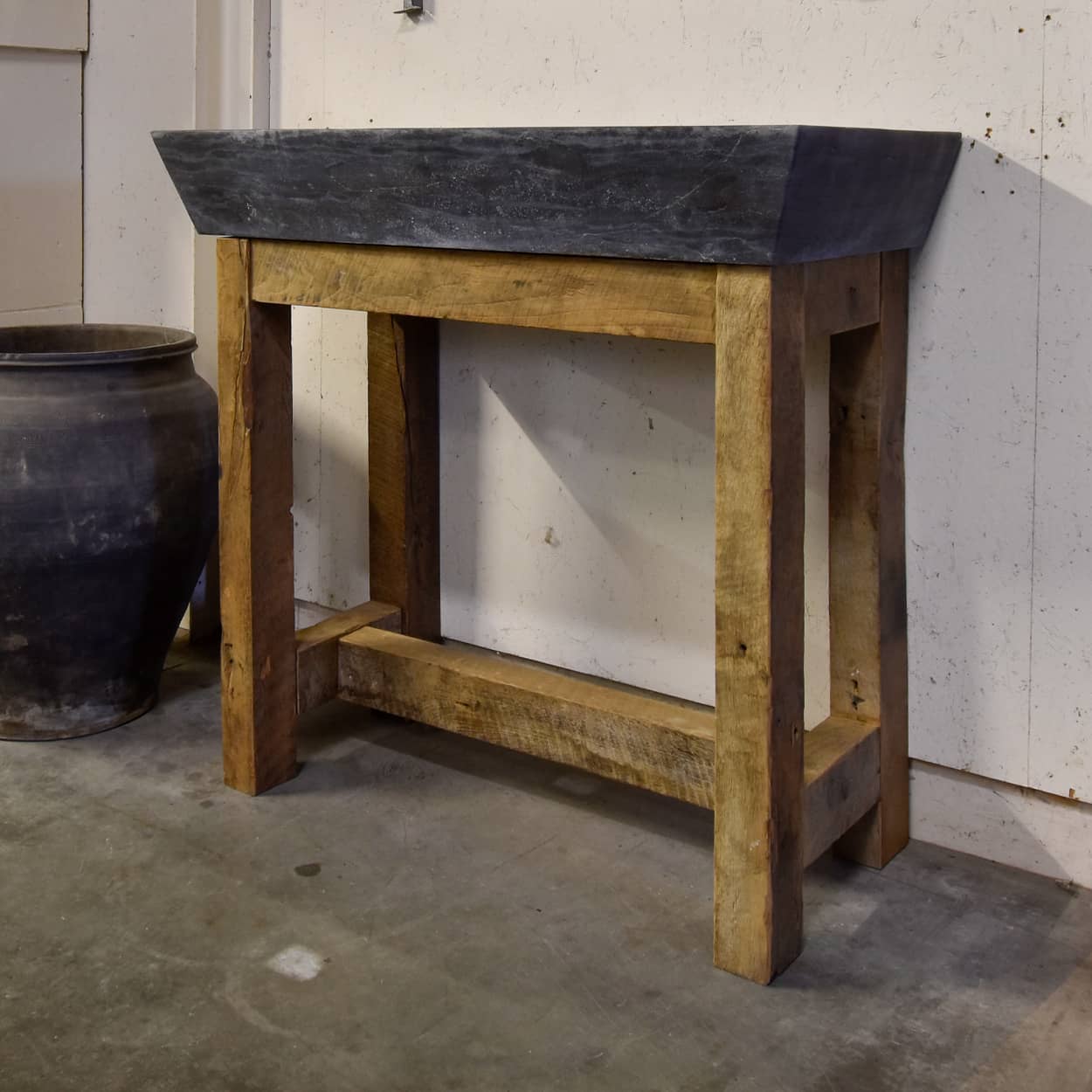 Badkamermeubel-met-Hardstenen-spoelbak