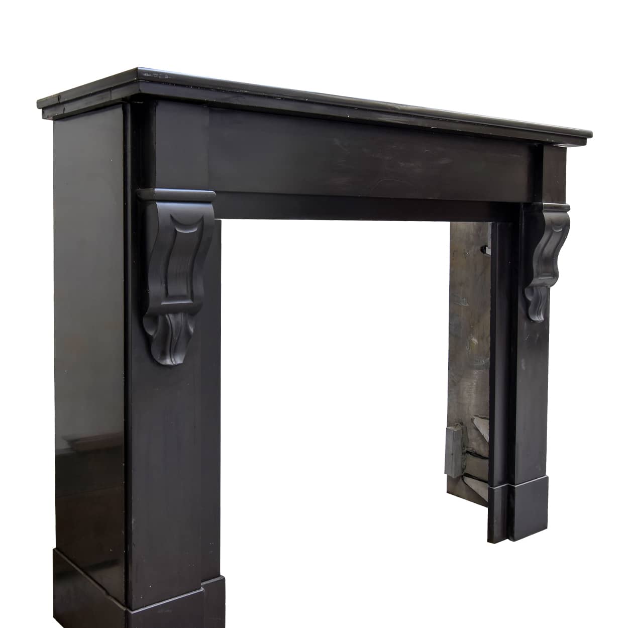 Zwart-marmeren-modillion-voorzetschouw