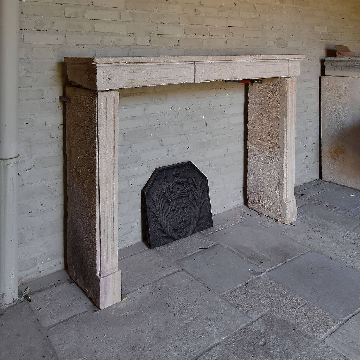 Marmerstenen-Louis-XVI-voorzetschouw