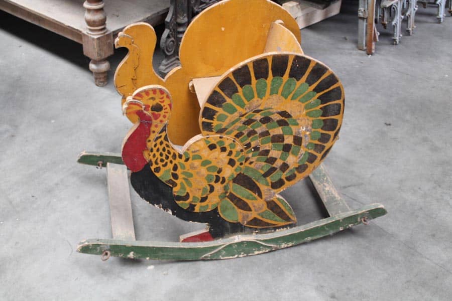 Antiek-speelgoed-kinder-schommelstoel-in-PAUW-model-in-goede-staat